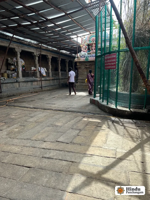 Thirunallar Saneeswaran Temple